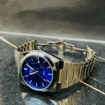 ROYAL BLUE